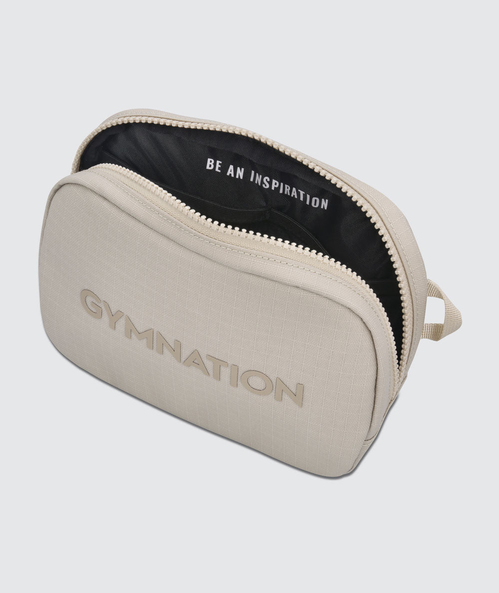 Crossbody bag for the summer#color_oat