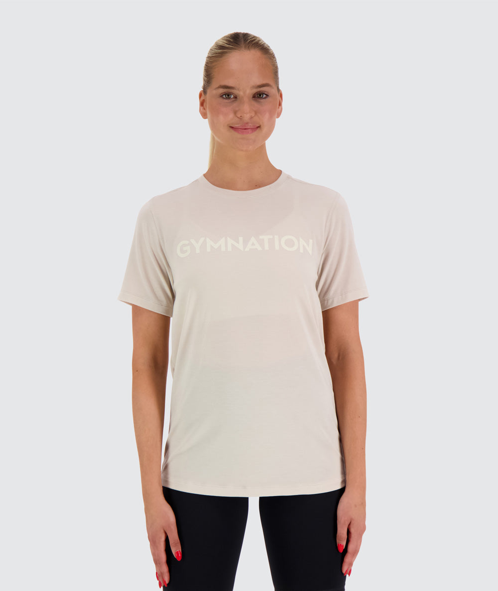 gymnation everyday tee, Model 173 cm / size S#color_oat