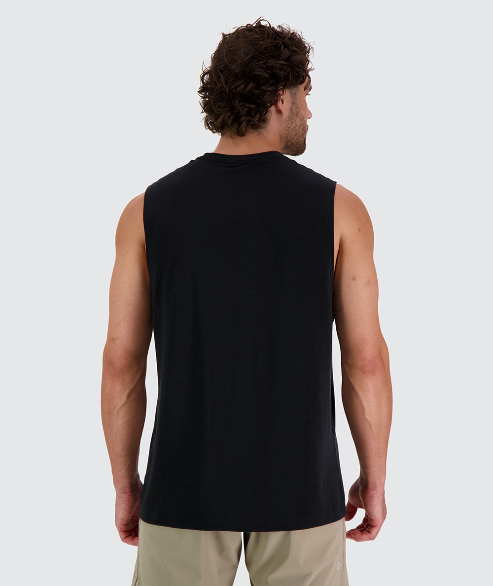 Men's black training muscle tank fo intensive workouts#color_black