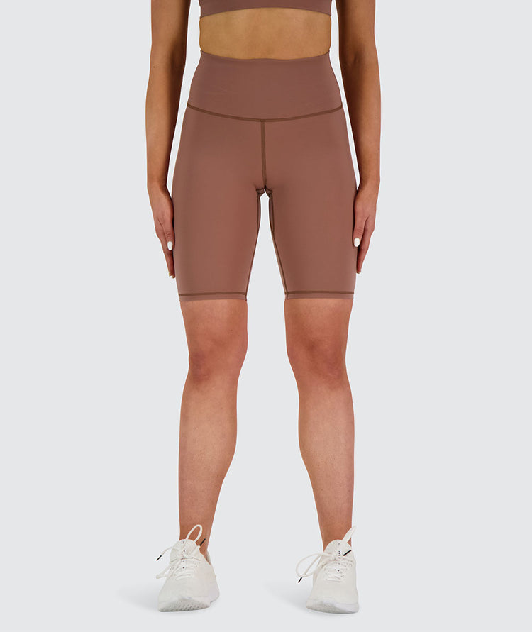 high-waist biker shorts, Model 173 cm / size S#color_brick