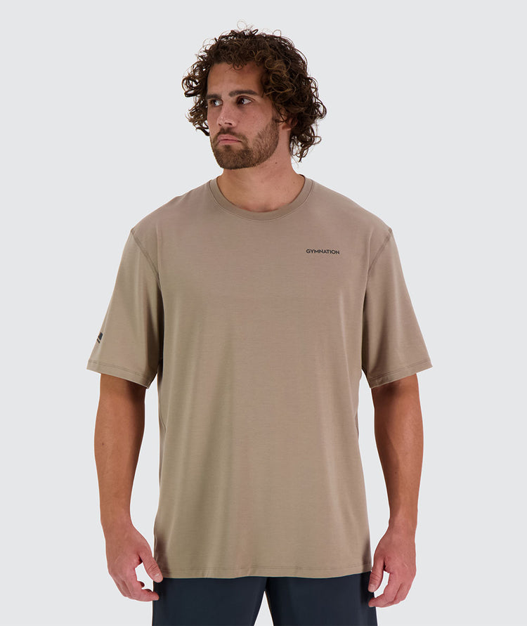 oversized t-shirt, Model 179 cm / size L#color_sand