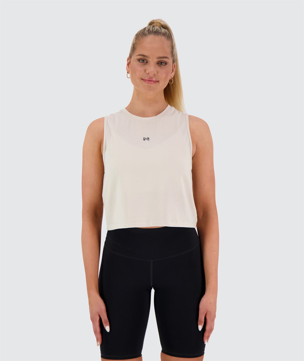 womens crop top, Model 173 cm / size S#color_oat