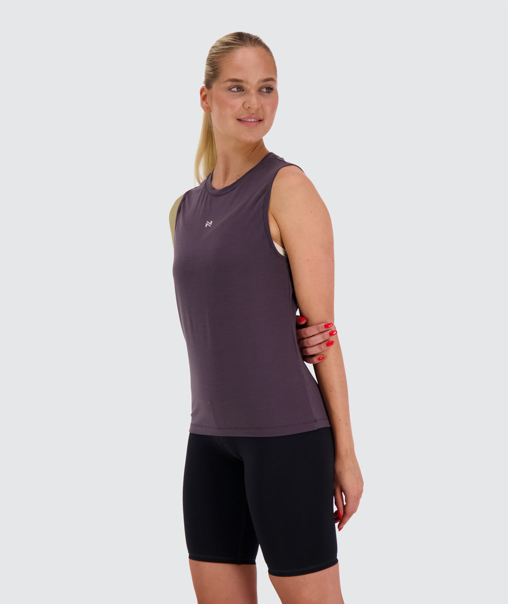 women's muscle tank top#color_plum