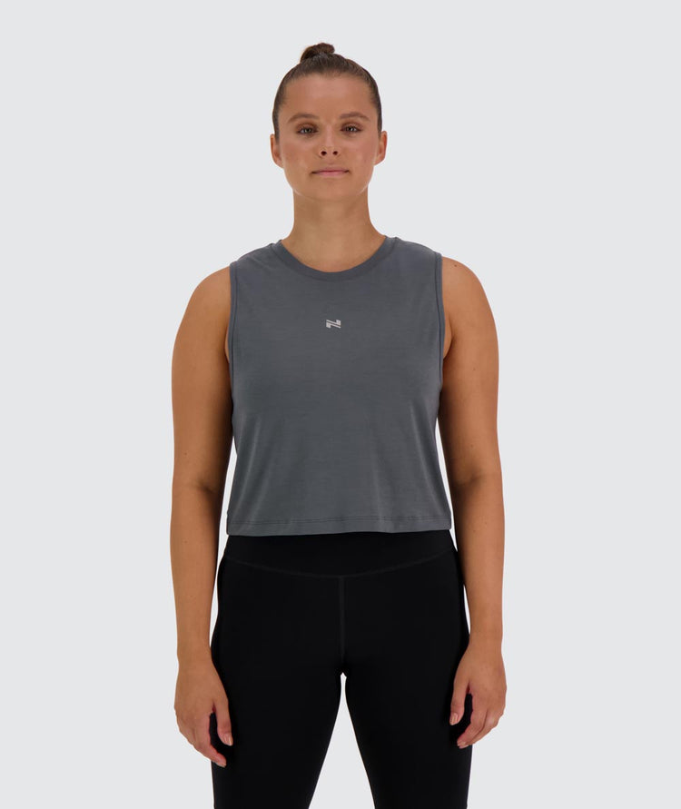 women's crop top, Model 168 cm / size S#color_steel-grey